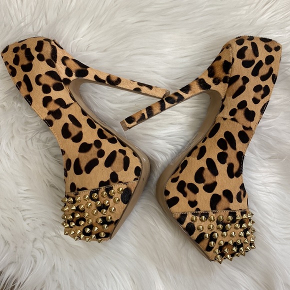 Steve Madden Bolddd gold studded leopard fur platforms mob wife - Picture 5 of 9